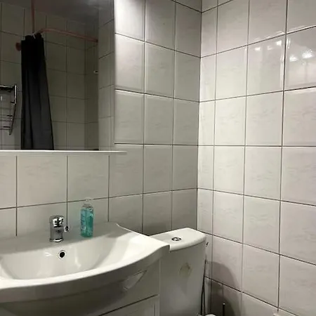 114 Robin - Grand Lit Double, Balcon アパート